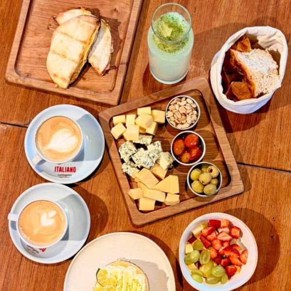 Nido Cafeteria